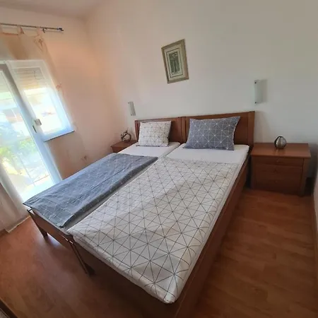 Apartment Neda Vodice
