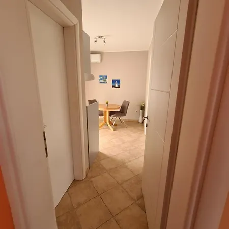Neda Apartment