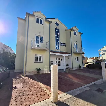 Neda Apartment Vodice